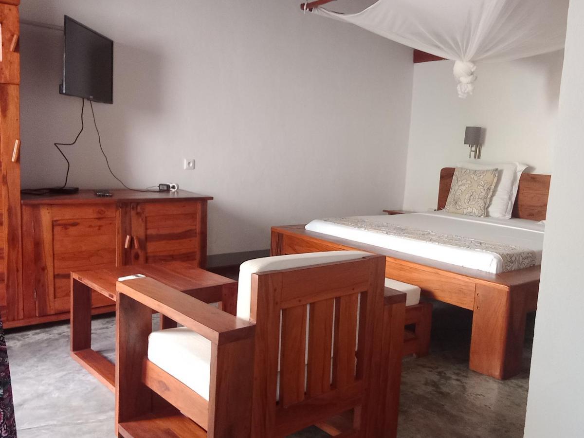 Hotel Les Boucaniers Ambatoloaka  Zewnętrze zdjęcie